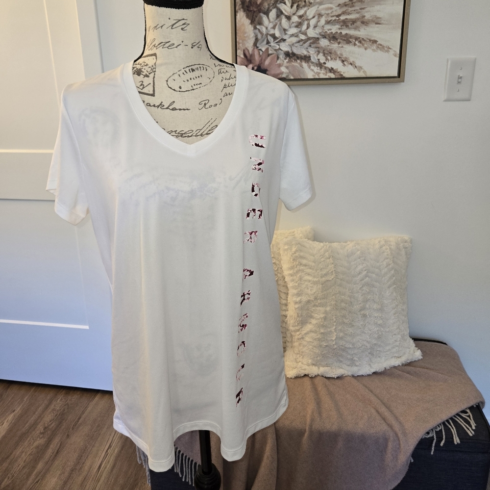 Women's Under Armour V-neck Tshirt